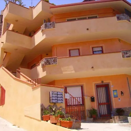 Apartment Casa Adele A Al Centro Del Paese ! *